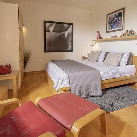 Villa Emili In Medulin - Haus Fuer 4-5 Personen Екстер'єр фото