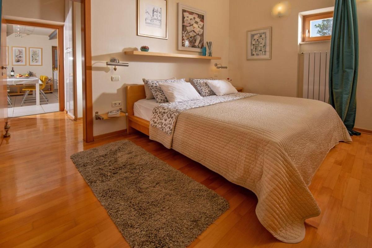 Villa Emili In Medulin - Haus Fuer 4-5 Personen Екстер'єр фото